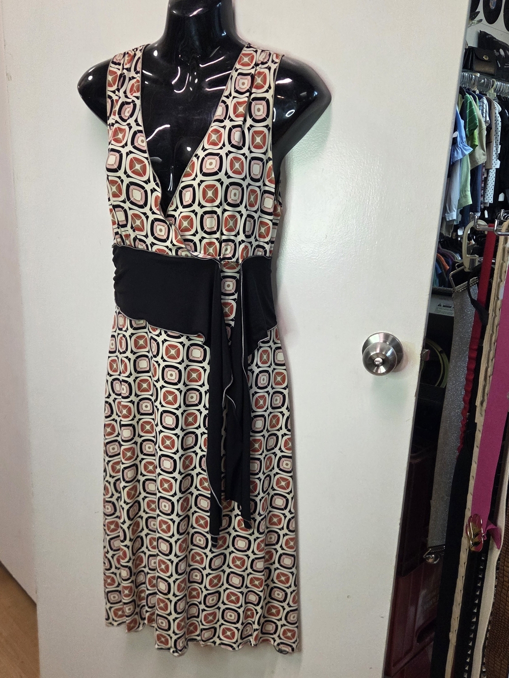 Y2k Sleeveless Geometric Midi Wrap Dress with Black Waist Sash